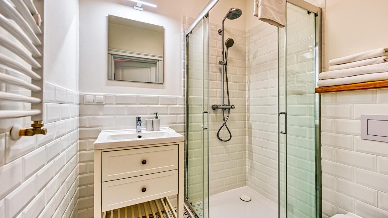 B23 Z Basenem, Sauna, Jacuzzi, Silownia - 5d *